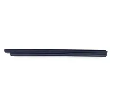 Уплотнитель стекла двери Toyota Camry