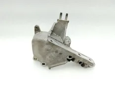 Кронштейн двигателя Toyota Camry