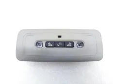 Плафон салона Toyota Camry