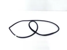 Уплотнитель проема двери Toyota Camry