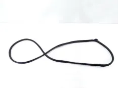 Уплотнитель проема двери Hyundai i40