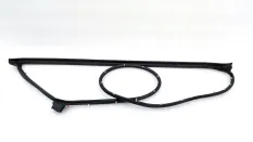 Уплотнитель двери Toyota Camry