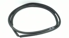 Уплотнитель проема двери Toyota Camry