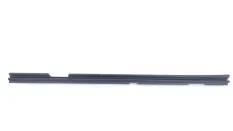 Уплотнитель стекла двери Volkswagen Jetta