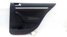 Обшивка двери Volkswagen Jetta