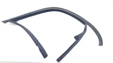 Уплотнитель стекла двери Volkswagen Jetta
