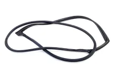Уплотнитель двери Mazda 5