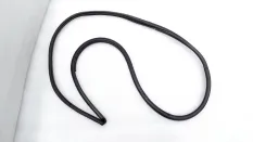 Уплотнитель проема двери Toyota Camry