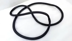 Уплотнитель проема двери Audi Q7