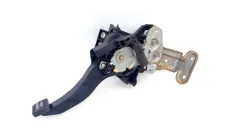 Педаль стояночного тормоза Kia K5