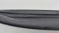 Уплотнитель стекла двери Hyundai Tucson