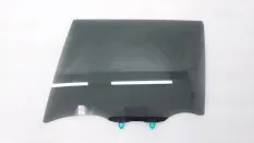 Стекло двери Toyota RAV4