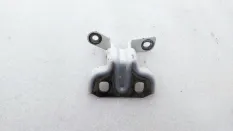 Петля двери Chevrolet Cruze