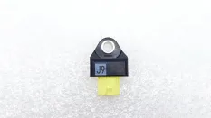 Датчик удара \ Датчик AIR BAG Toyota RAV4