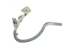 Петля крышки багажника Chevrolet Cruze