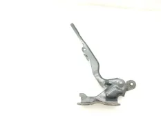 Петля капота Chevrolet Cruze