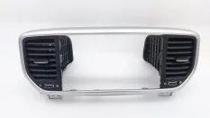 Накладка торпедо Kia Sportage