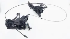 Замок капота Mercedes-Benz E-Class