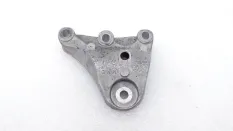 Кронштейн двигателя Skoda Rapid