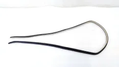 Уплотнитель проема двери Toyota Land Cruiser Prado