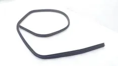 Уплотнитель проема двери Ford Focus