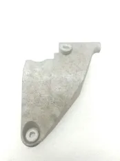 Кронштейн генератора Chevrolet Cruze