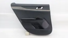 Обшивка двери Kia K5