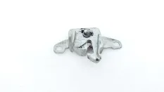 Замок капота Renault Duster