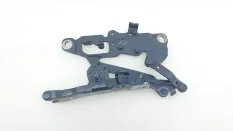 Петля капота BMW M550dX