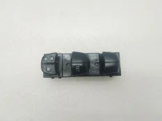 Кнопки стеклоподъемника Nissan Pathfinder