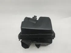 Корпус воздушного фильтра Nissan Pathfinder