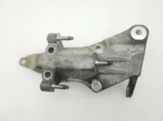 Кронштейн двигателя Nissan Pathfinder