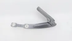 Петля капота Nissan Terrano