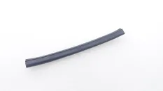 Уплотнитель капота Nissan Almera