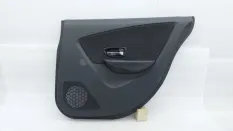 Обшивка двери Nissan Almera
