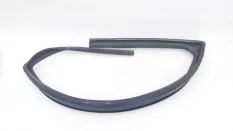 Уплотнитель стекла двери Kia Ceed