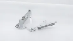 Петля капота BMW 520d