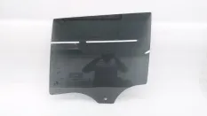 Стекло двери BMW 5-Series