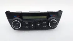 Блок управления климат контролем Toyota RAV4