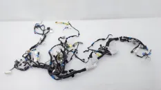 Проводка под торпедо Toyota RAV4