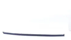 Уплотнитель стекла двери Toyota RAV4