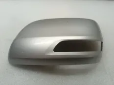 Крышка зеркала Toyota Land Cruiser