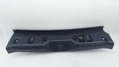 Накладка замка багажника BMW 5-Series