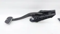 Педаль тормоза BMW X7