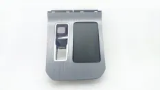 Накладка консоли Chery Tiggo 4 Pro