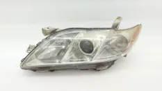 Фара Toyota Camry