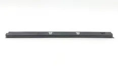 Уплотнитель стекла двери BMW X5