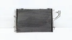 Радиатор кондиционера Kia Ceed