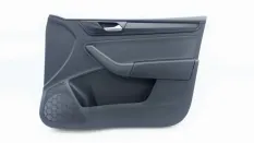 Обшивка двери Volkswagen Polo