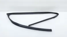 Уплотнитель стекла двери JAC J7
